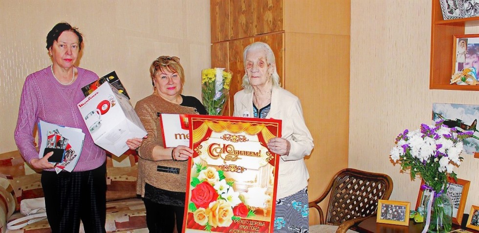 На снимке (слева направо): Галина Индюхова, Светлана Тронова, Ольга Алексеева. / Фото РФВ