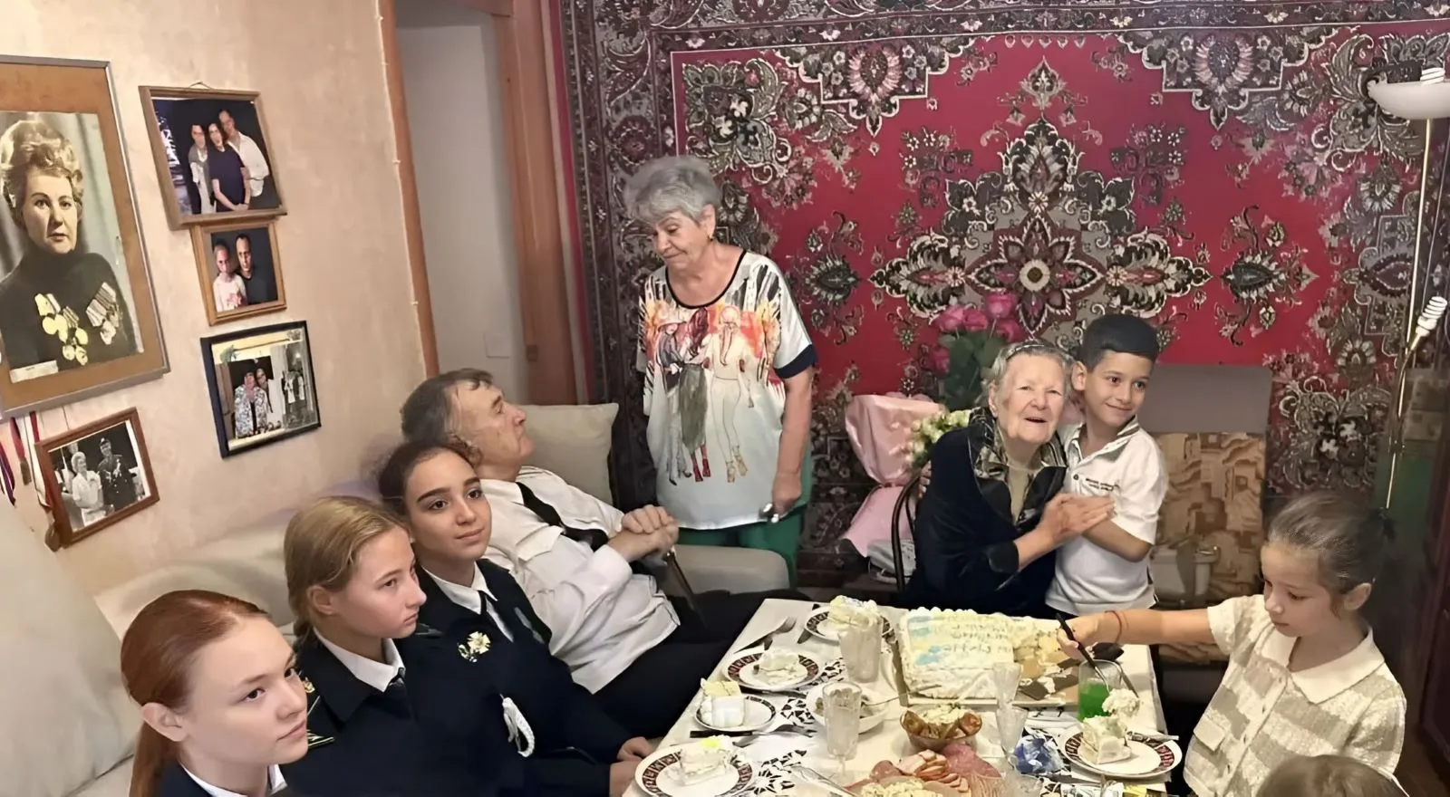 СОПРИКОСНОВЕНИЕ С ЖИВОЙ ИСТОРИЕЙ.